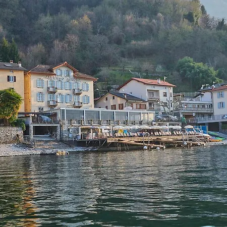 Aurora Otel Lezzeno