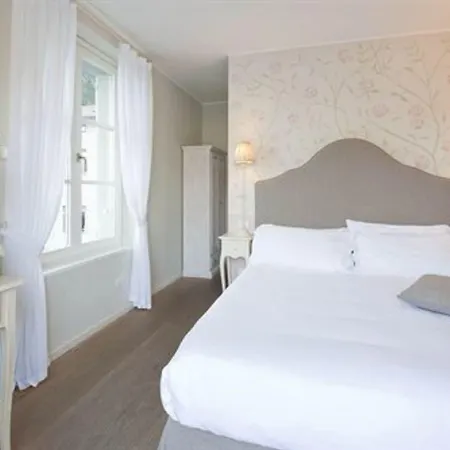 Aurora Hotel Lezzeno