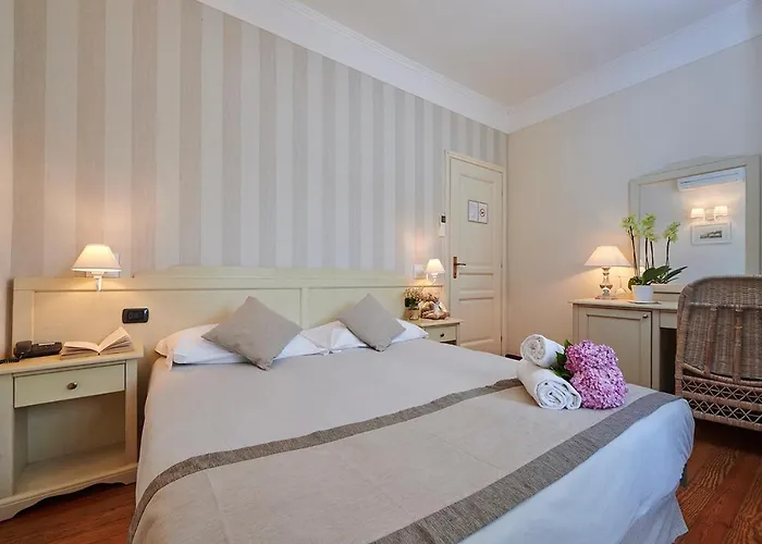 Aurora Ξενοδοχείο