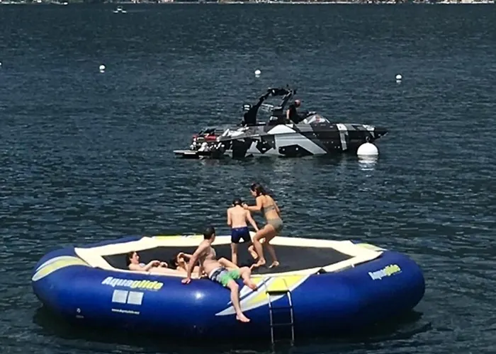 Отель Aurora 3*