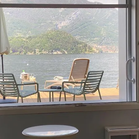 Hotel Aurora 3*