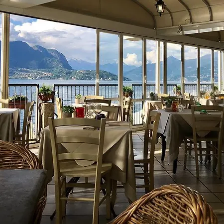 Aurora Hotel Lezzeno