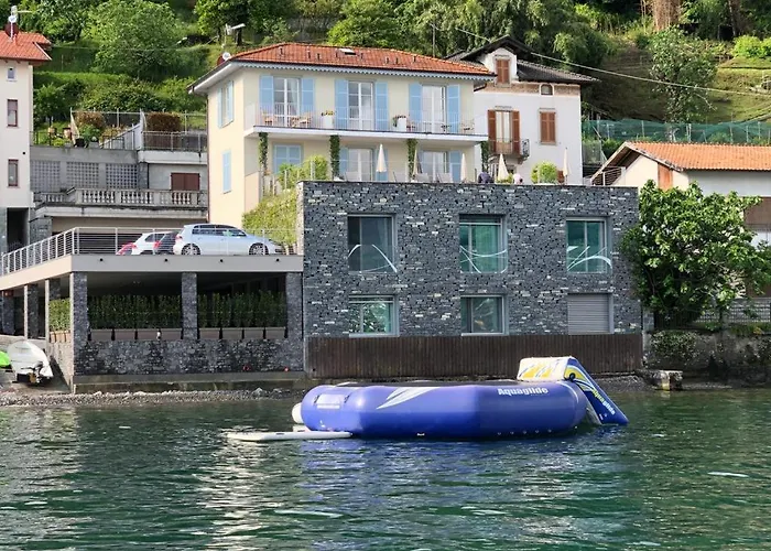 Aurora Hotel Lezzeno