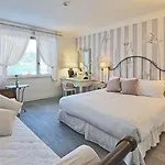 Hotel Aurora