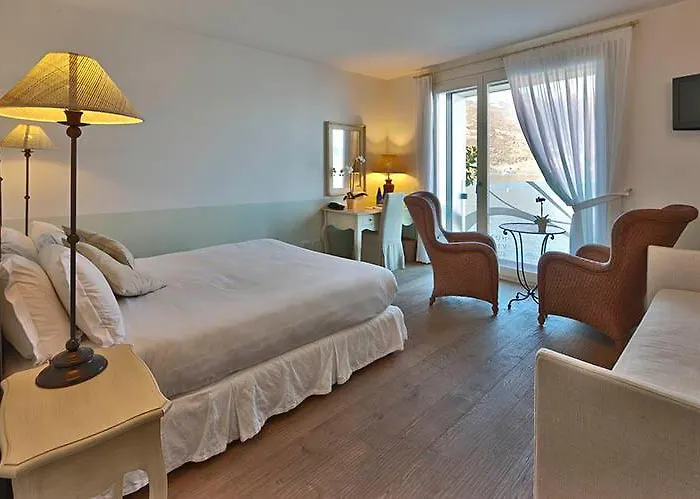 Aurora 3* Лезено