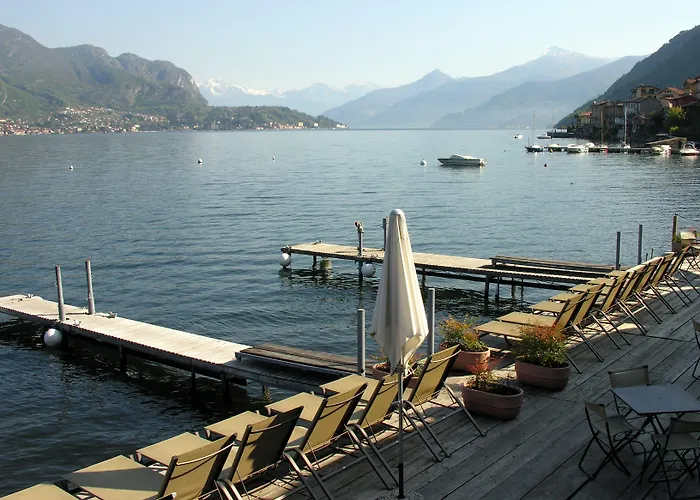 Отель Aurora 3*